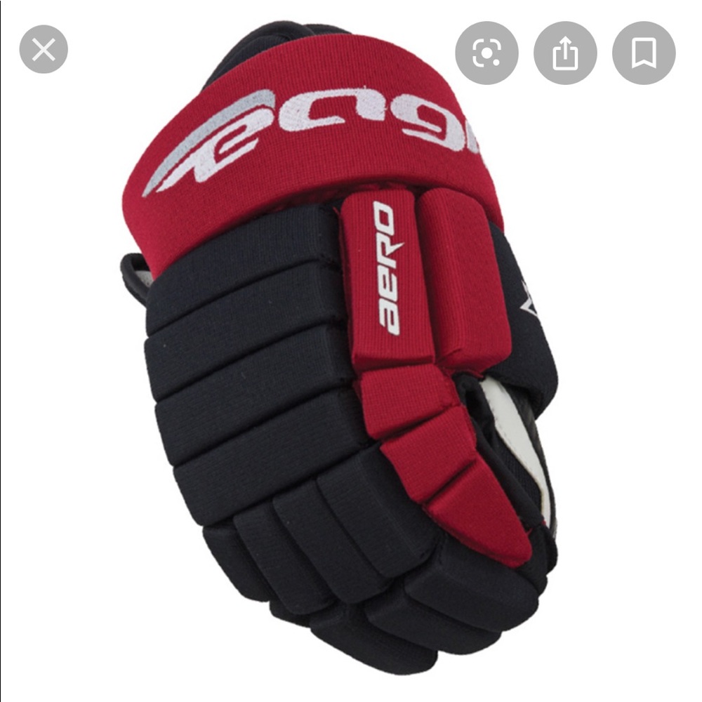 Eagle aero hockey gloves